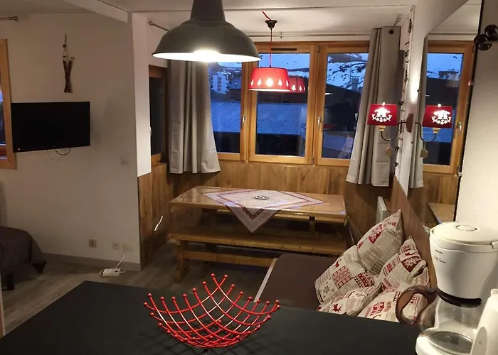 3 Pieces Au Coeur De Avec Wifi Et Acces Direct Aux Pistes - Fr-1-545-30 Apartmán Val Thorens